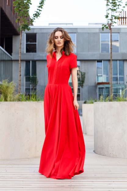 ryskiai raudona ilga suknele moterims
