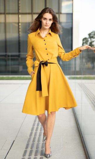 geltona marskiniu tipo suknele is naujos rudens kolekcijos